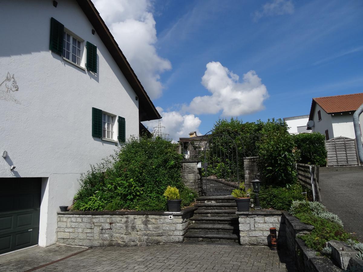 Heidis Gastehaus Bed and Breakfast Niederwil Buitenkant foto
