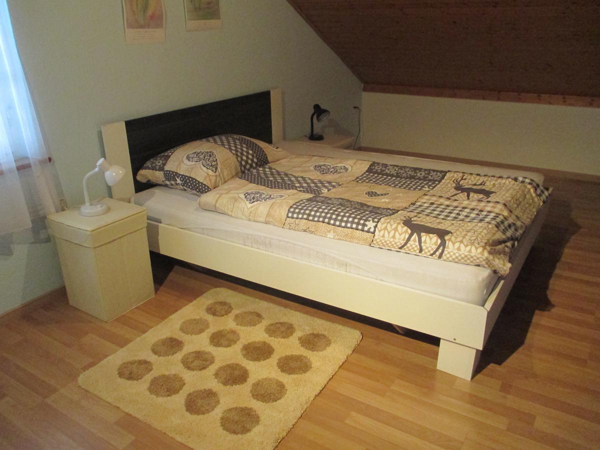 Heidis Gastehaus Bed and Breakfast Niederwil Buitenkant foto